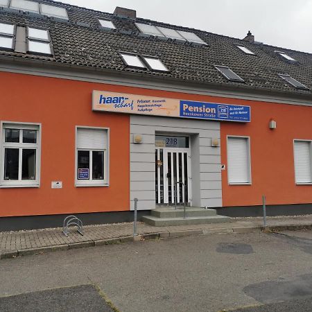 Zimmervermietung Schoenfliesser Stuben Auch Fuer Monteure Eisenhuettenstadt Luaran gambar